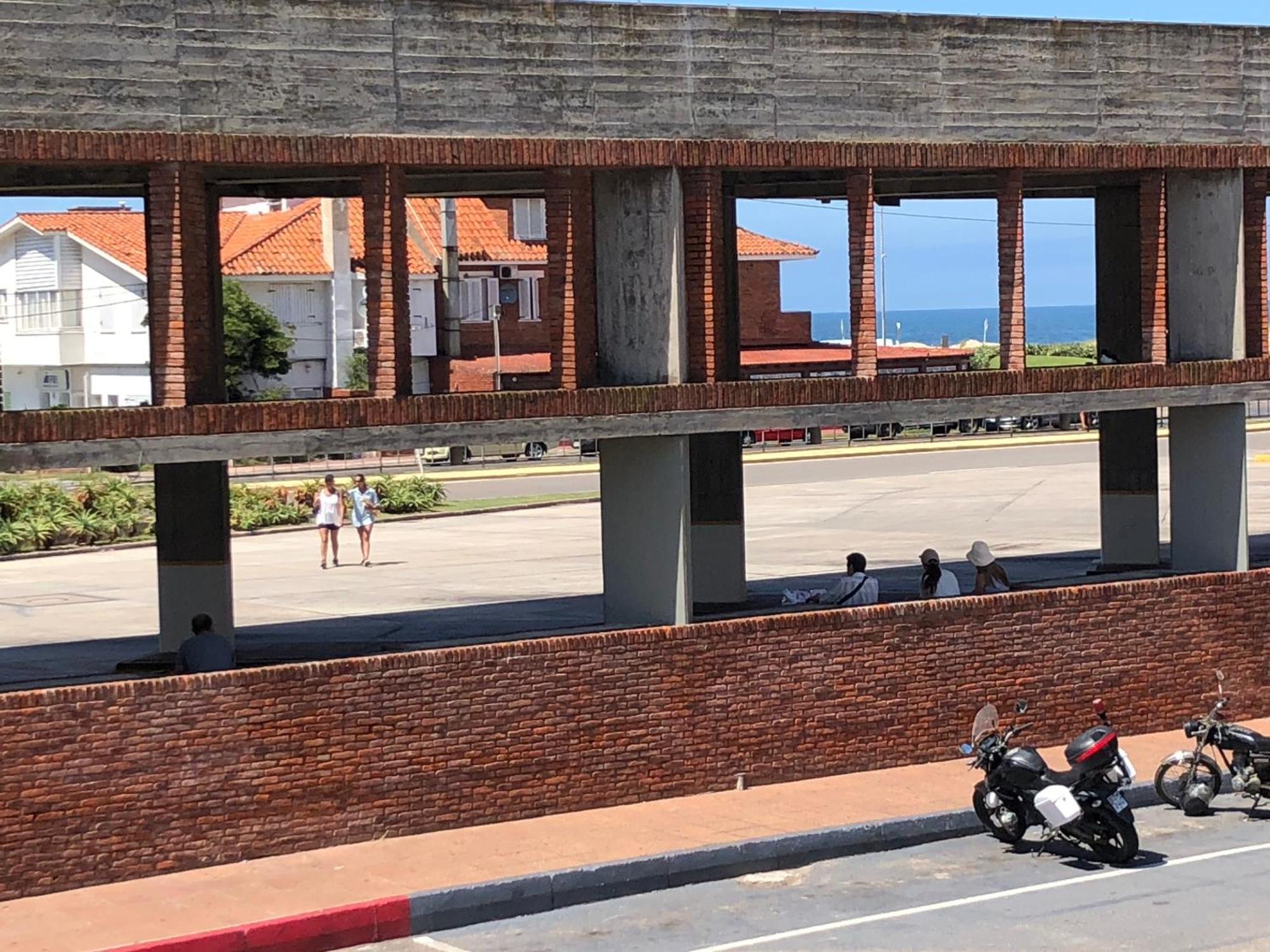 Hotel Gaudí Punta del Este Exteriér fotografie